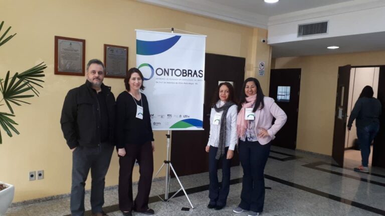 Foto com colegas do grupo RECOL